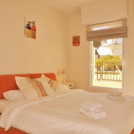 Stunning 2 Bed, 2 Bath Apt On The Cannes Sea Front Has Swimming Pool And Is A Secure Modern Building 464 Exteriör bild
