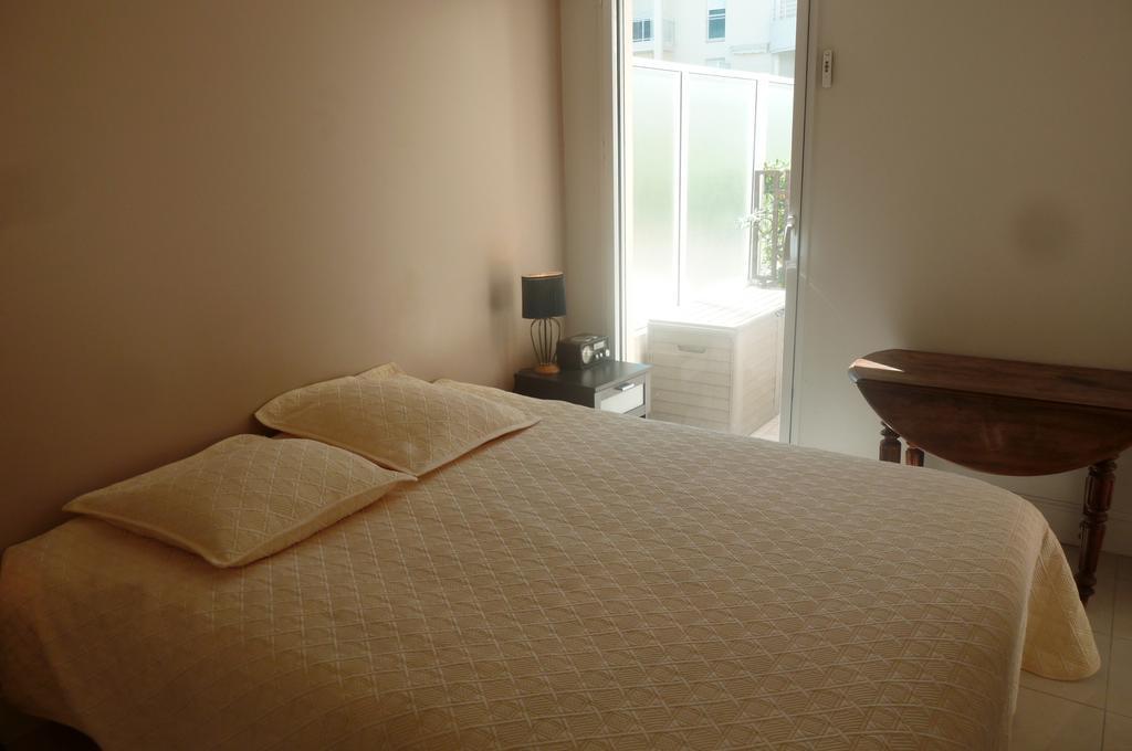 Stunning 2 Bed, 2 Bath Apt On The Cannes Sea Front Has Swimming Pool And Is A Secure Modern Building 464 Exteriör bild